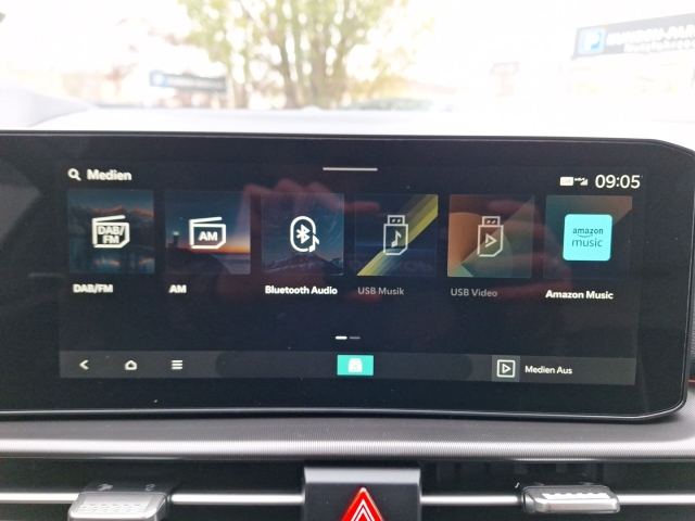 Fahrzeugansicht Kia Sportage GT-Line 1.6T HUD Panodach Navi Leder Digitales Cockpit Memory Sitze Soundsystem - Bild 25