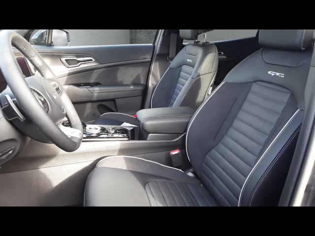 Fahrzeugansicht Kia Sportage 1.6T Hybrid GT LINE Navi Leder digitales Cockpit Memory Sitze Soundsystem HarmanKardon - Bild 8