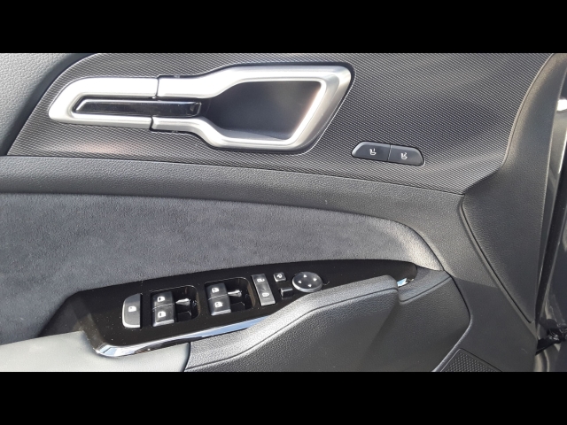 Fahrzeugansicht Kia Sportage 1.6T Hybrid GT LINE Navi Leder digitales Cockpit Memory Sitze Soundsystem HarmanKardon - Bild 15