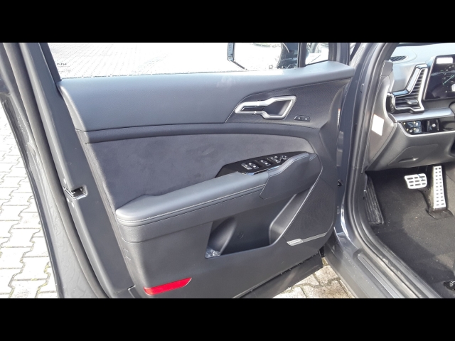 Fahrzeugansicht Kia Sportage 1.6T Hybrid GT LINE Navi Leder digitales Cockpit Memory Sitze Soundsystem HarmanKardon - Bild 13