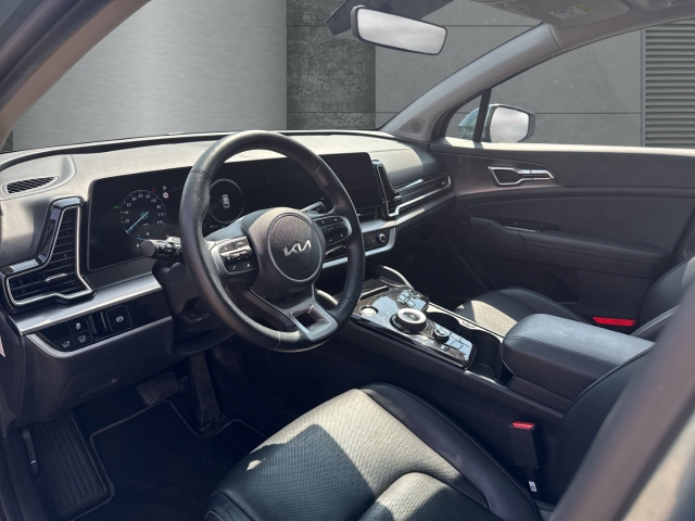 Fahrzeugansicht Kia Sportage Spirit Hybrid 1.6 T-GDI 2WD Panorama Navi Leder Digitales Cockpit 360 Kamera - Bild 7