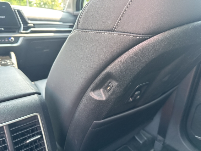 Fahrzeugansicht Kia Sportage Spirit Hybrid 1.6 T-GDI 2WD Panorama Navi Leder Digitales Cockpit 360 Kamera - Bild 17