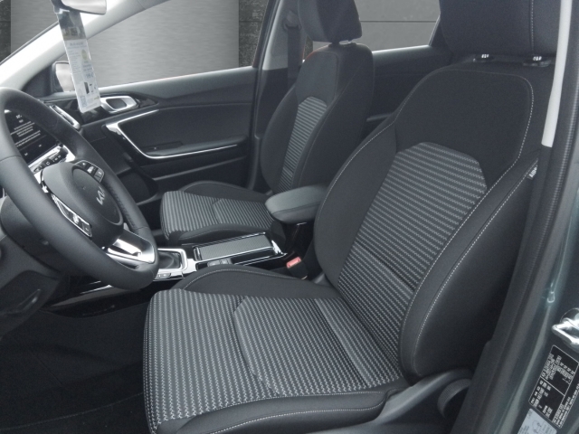 Fahrzeugansicht Kia Cee'd Vision 1.5 DCT PDC Rückfahrk.Sitz+Lenkradh. Navi digitales Cockpit ACC Apple CarPlay - Bild 8