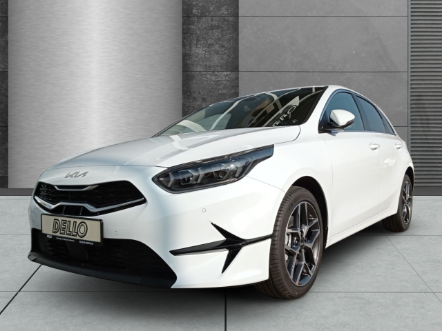 Fahrzeugansicht Kia Cee'd Ultimate Edition 1.5 DCT Mild-Hybrid Style-Paket Navi LED ACC Apple CarPlay Android Auto - Bild 4