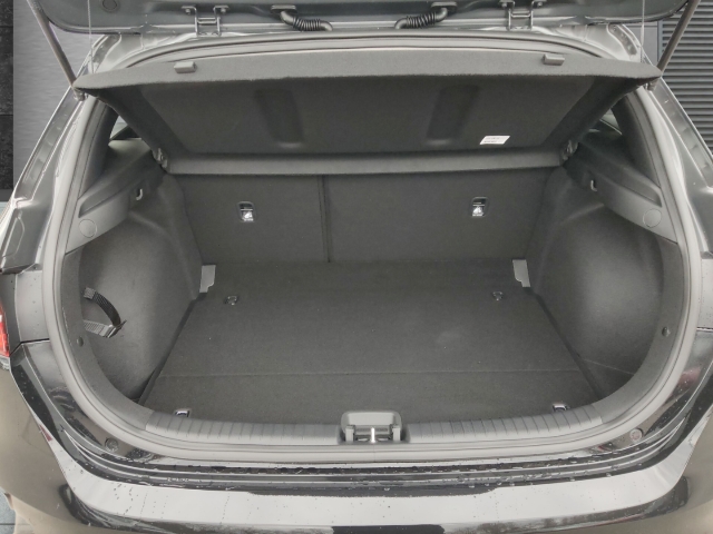 Fahrzeugansicht Kia Cee'd Ultimate Edition 1.5T DCT Style-Paket Navi ACC Apple CarPlay - Bild 5