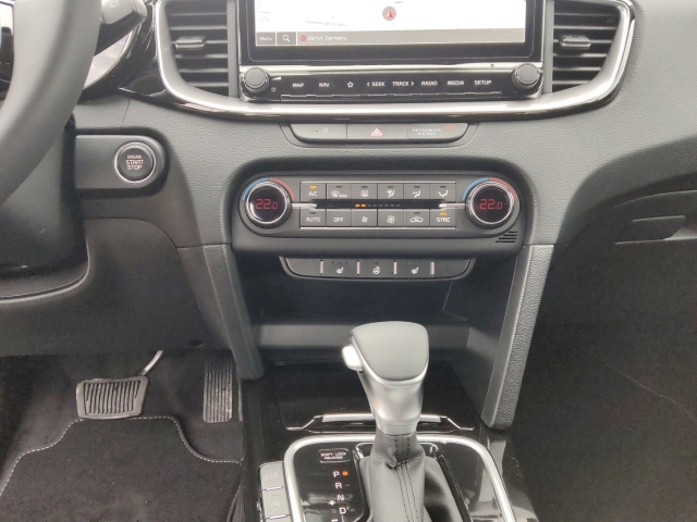 Fahrzeugansicht Kia Cee'd Ultimate Edition 1.5T DCT Style-Paket Navi ACC Apple CarPlay - Bild 11