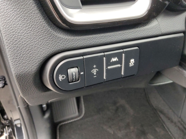 Fahrzeugansicht Kia Cee'd Ultimate Edition 1.5T DCT Style-Paket Navi ACC Apple CarPlay - Bild 17