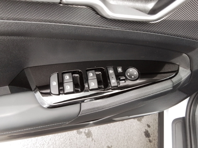 Fahrzeugansicht Kia Sportage 1.6T PHEV VISION Komfort AHZV ACC LenkradHZG LED Apple CarPlay - Bild 16