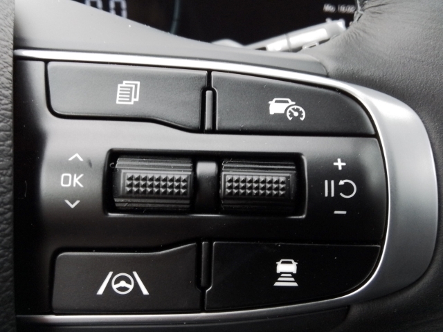 Fahrzeugansicht Kia Sportage Vision PHEV Komfort Paket Navi Digitales Cockpit LED ACC Apple CarPlay Android Auto - Bild 17