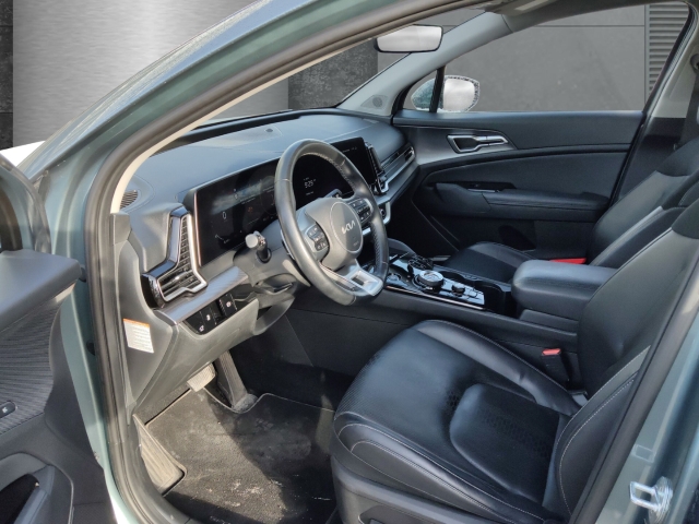 Fahrzeugansicht Kia Sportage SPIRIT 1.6T 48V DCT ALLRAD Navi Leder Digitales Cockpit Memory Sitze HarmanKardon - Bild 7