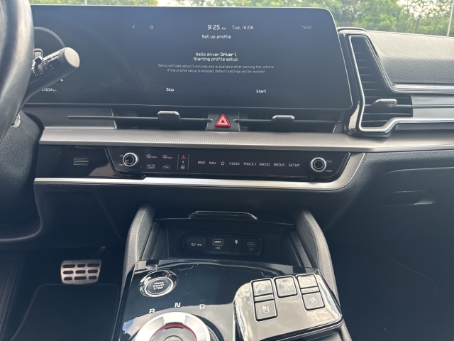Fahrzeugansicht Kia Sportage GT LINE 1.6T AWD DCT Navi Leder Memory Sitze Soundsystem HarmanKardon - Bild 11