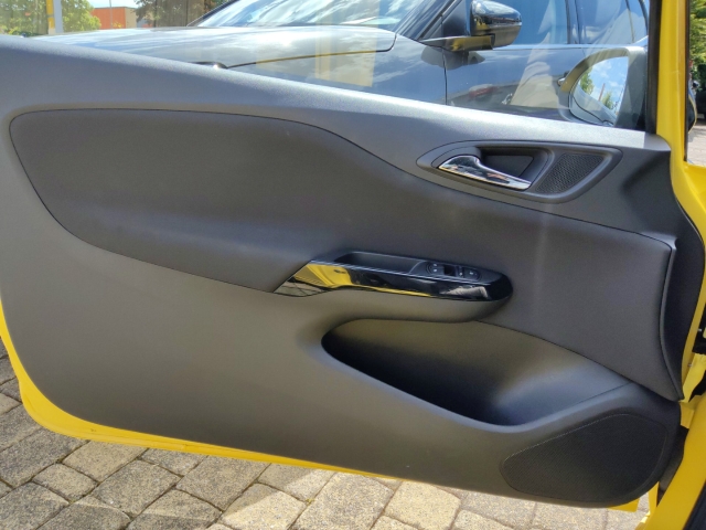 Fahrzeugansicht Opel Corsa Color Edition ecoFlex 1.3 CDTI Navi OPC-Sportpaket Bi-Xenon Apple CarPlay Beheizb. Frontsch. - Bild 13