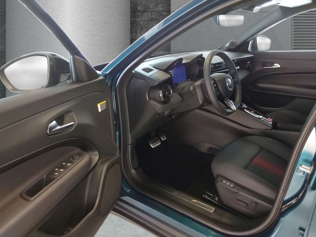 Fahrzeugansicht Alfa Romeo Junior Elettrica Speciale Technologie-Paket Navi Digitales Cockpit Soundsystem 360 Kamera - Bild 7