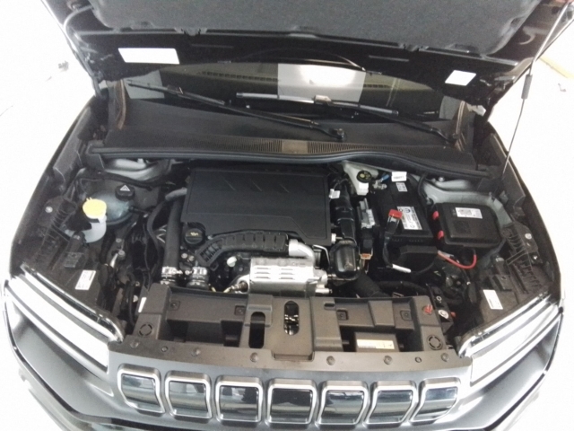 Fahrzeugansicht Jeep Avenger Altitude 1.2 ADAS Infotaiment & Komfort Winter-Paket Allwetter 17Zoll-Alu - Bild 14