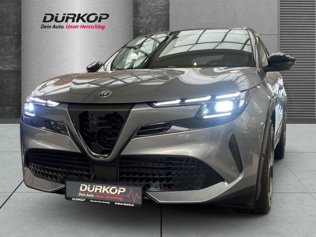 Alfa Romeo Junior Elettrica Veloce 280 PS Sport-/Technologiepaket Navi Alcantara digitales Cockpit