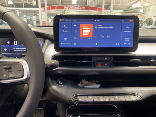 Fahrzeugansicht Jeep Avenger Summit 1.2 Mild-Hybrid LED Apple CarPlay Android Auto Klimaautom DAB SHZ Keyless - Bild 11