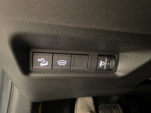 Fahrzeugansicht Jeep Avenger Summit 1.2 Mild-Hybrid LED Apple CarPlay Android Auto Klimaautom DAB SHZ Keyless - Bild 16