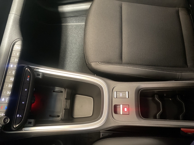 Fahrzeugansicht Jeep Avenger Summit 1.2 Mild-Hybrid LED Apple CarPlay Android Auto Klimaautom DAB SHZ Keyless - Bild 23