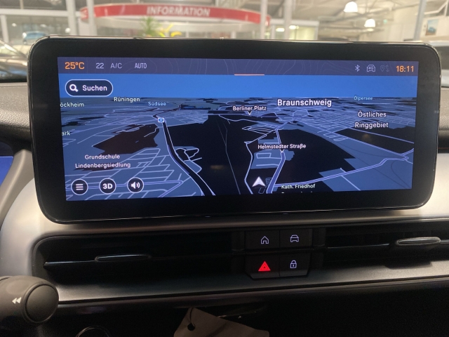Fahrzeugansicht Jeep Avenger Summit 1.2 Mild-Hybrid LED Apple CarPlay Android Auto Klimaautom DAB SHZ Keyless - Bild 27