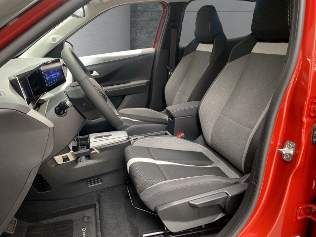 Fahrzeugansicht Opel Frontera Electric GS Tech-Paket Navi Digitales Cockpit LED Apple CarPlay Android Auto - Bild 8