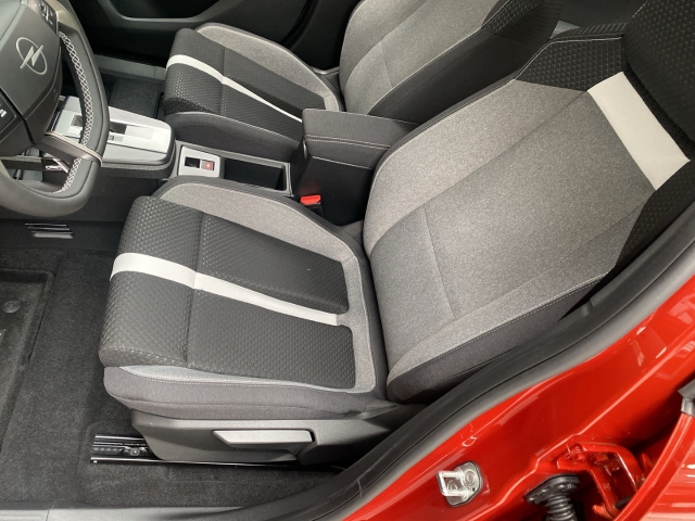 Fahrzeugansicht Opel Frontera Electric GS Tech-Paket Navi Digitales Cockpit LED Apple CarPlay Android Auto - Bild 16