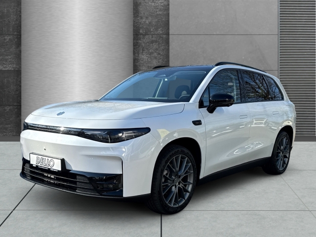 Fahrzeugansicht Leapmotor C10 REEV Design MY25 Panorama Navi Leder Digitales Cockpit Soundsystem 360 Kamera