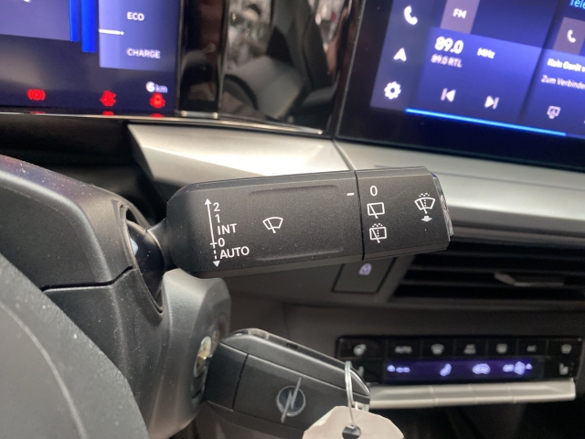 Fahrzeugansicht Opel Frontera Electric GS 11kw-Lader Tech-Paket Allwetter Navi Digitales Cockpit LED - Bild 19