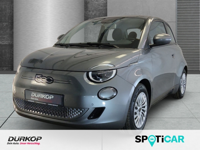 Fahrzeugansicht Fiat 500e Komfortpaket Rückfahrkamera Sitzheizung