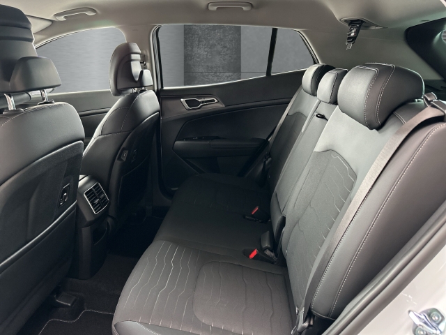 Fahrzeugansicht Kia Sportage 1.6T VISION KOMFORT-PAKET Navi digitales Cockpit LED Apple CarPlay Android Auto - Bild 9