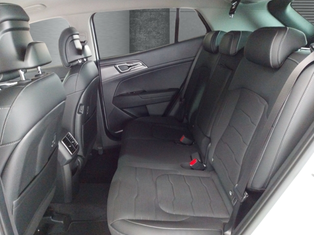 Fahrzeugansicht Kia Sportage 1.6T-GDi 2WD VISION KOMFORT-Paket Navi digitales Cockpit LED Apple CarPlay Android Auto - Bild 9