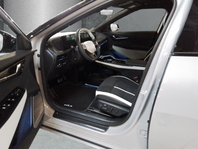 Fahrzeugansicht Kia EV6 GT-line 84kWH Allrad Wärmepumpe V2L Technologie Soundsystem Design Assist+ - Bild 7