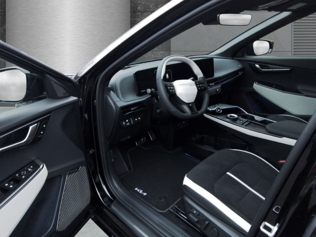 Fahrzeugansicht Kia EV6 GT-Line Allrad 84 kWh Assistenz-Plus Wärmepumpe Soundsystem Design HUD StandHZG El. Panodach - Bild 7