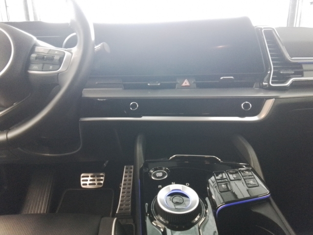 Fahrzeugansicht Kia Sportage GT-Line Plug-in Hybrid Allrad Navi Leder Digitales Cockpit Memory Sitze Rundumsichtkamera - Bild 11