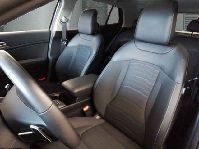 Fahrzeugansicht Kia Sportage Spirit 1.6T AT DriveWise-Paket El Panoramadach HUD Navi Digitales Cockpit ACC SHZ v+h - Bild 8