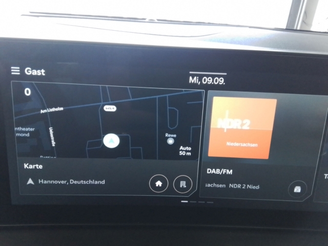 Fahrzeugansicht Kia Sportage Spirit 1.6T AT DriveWise-Paket El Panoramadach HUD Navi Digitales Cockpit ACC SHZ v+h - Bild 17