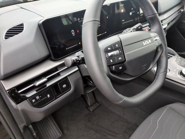 Fahrzeugansicht Kia Sportage Vision 1.6T AT Komfort-Paket Navi dig. Cockpit LED Sitzh. R.-Kam. - Bild 16