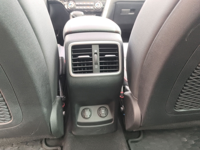 Fahrzeugansicht Kia Sportage Line 4WD 1.6 T-GDI,Navi+LED+JBL-Sound+Sitzheizung vorne u. hinten+Anhängerkupplung abn. - Bild 32