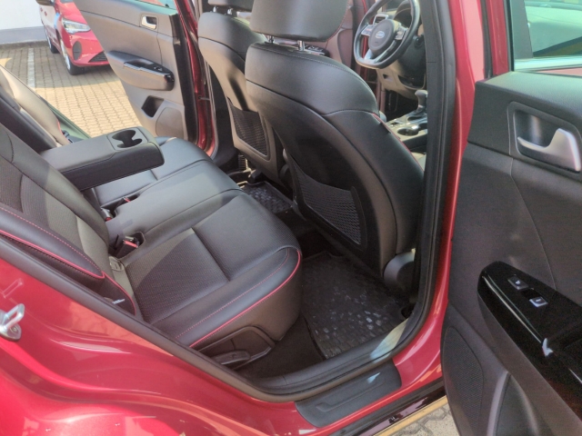 Fahrzeugansicht Kia Sportage Line 4WD 1.6 T-GDI,Navi+LED+JBL-Sound+Sitzheizung vorne u. hinten+Anhängerkupplung abn. - Bild 33
