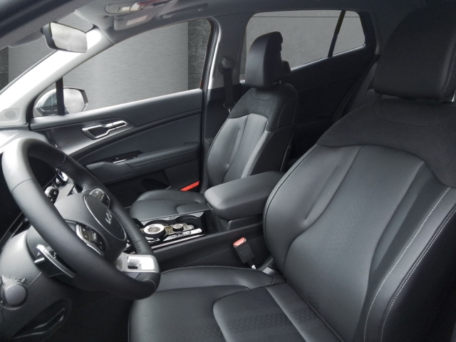 Fahrzeugansicht Kia Sportage 1.6 CRDi Spirit Allrad Mild Hybrid Panorama Leder Navi digitales Cockpit Soundsystem - Bild 8
