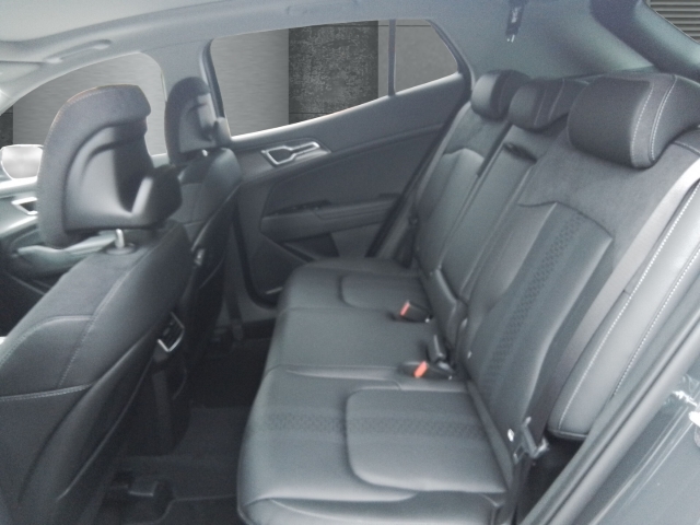 Fahrzeugansicht Kia Sportage 1.6 CRDi Spirit Allrad Mild Hybrid Panorama Leder Navi digitales Cockpit Soundsystem - Bild 9
