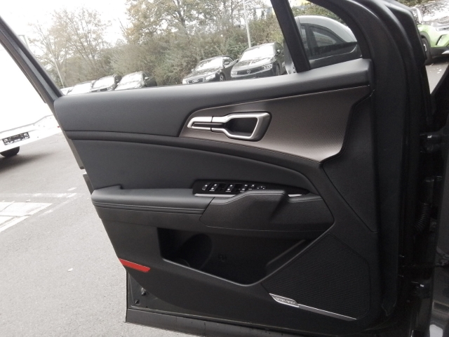 Fahrzeugansicht Kia Sportage 1.6 CRDi Spirit Allrad Mild Hybrid Panorama Leder Navi digitales Cockpit Soundsystem - Bild 13