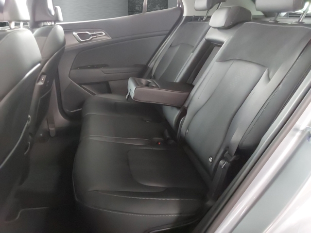 Fahrzeugansicht Kia Sportage 1.6 CRDi AT Mild Hybrid Allrad Spirit Leder Panoramadach Navi - Bild 9